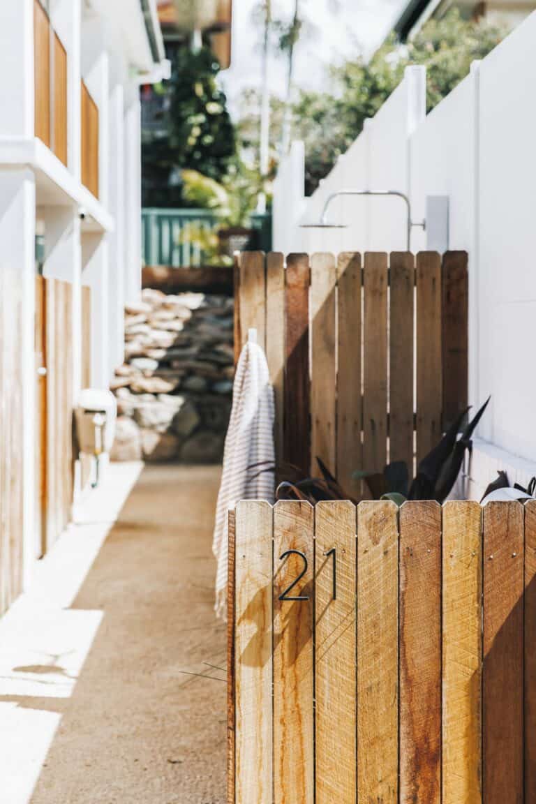 sawtell accommodation holiday home house outdoor shower